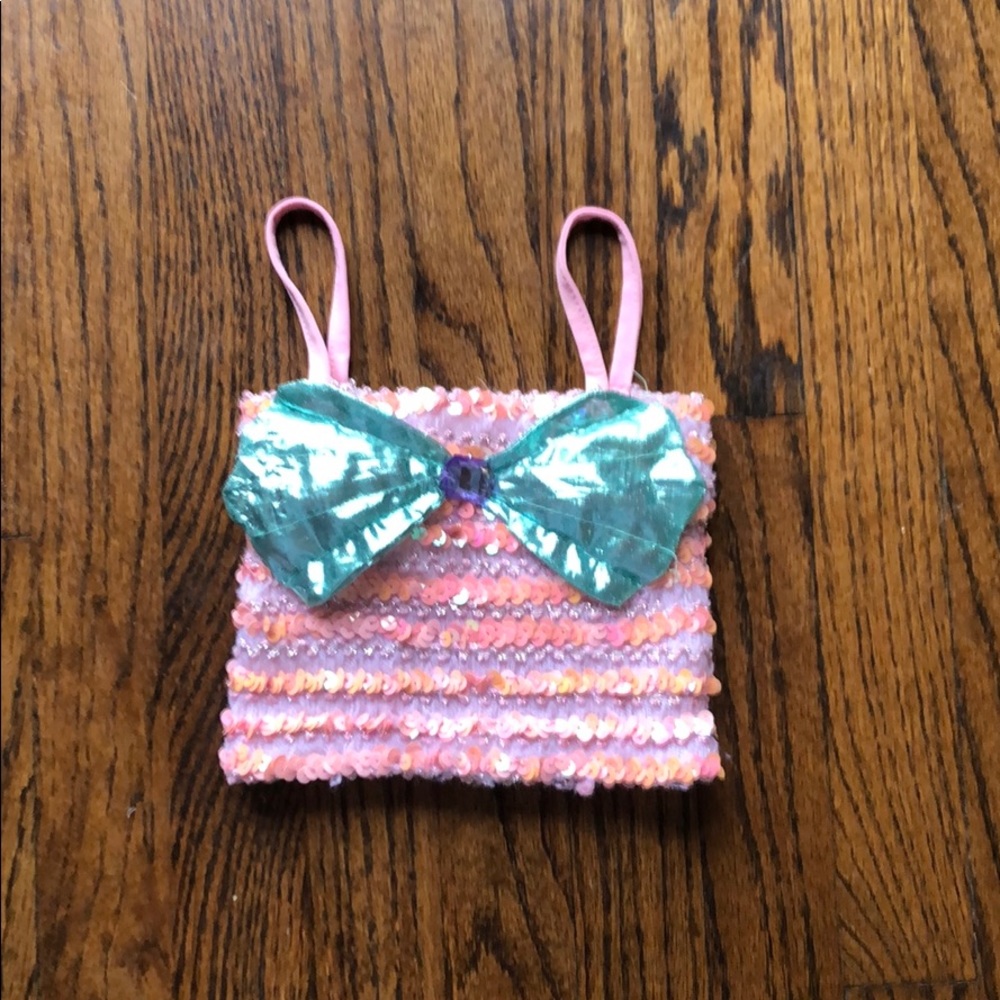 little girl’s costume